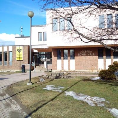 court_renfrew