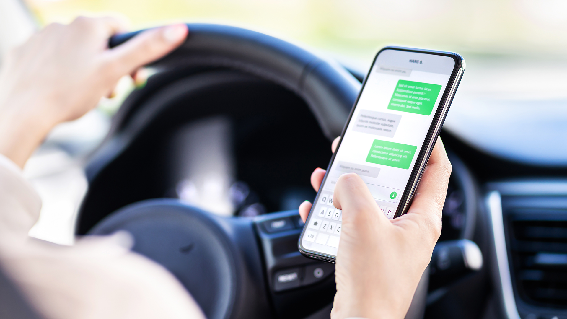When can you legally use a cell phone while driving?
